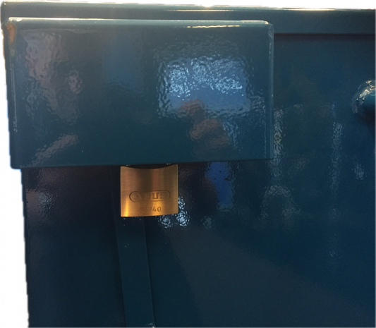 Metāla atkritumu konteiners ar vāku, 400L