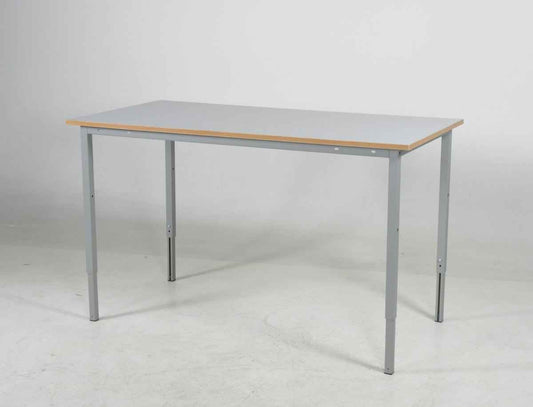 Worktable 1600 mm. cap.150 kg