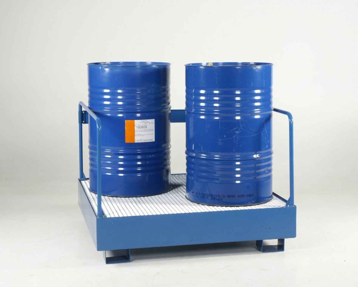 4 drums, standing with safety railing