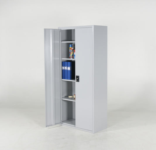 Papildus plaukts instrumentu skapim Economy