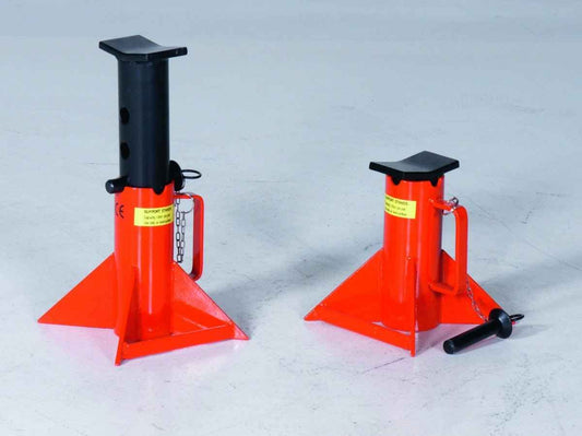 HT-6, Pair of stand, Cap 12 T.