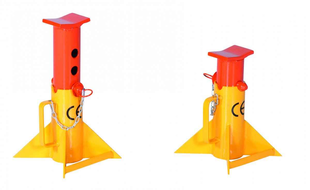 HT-9, Pair of stand, Cap 18 T.