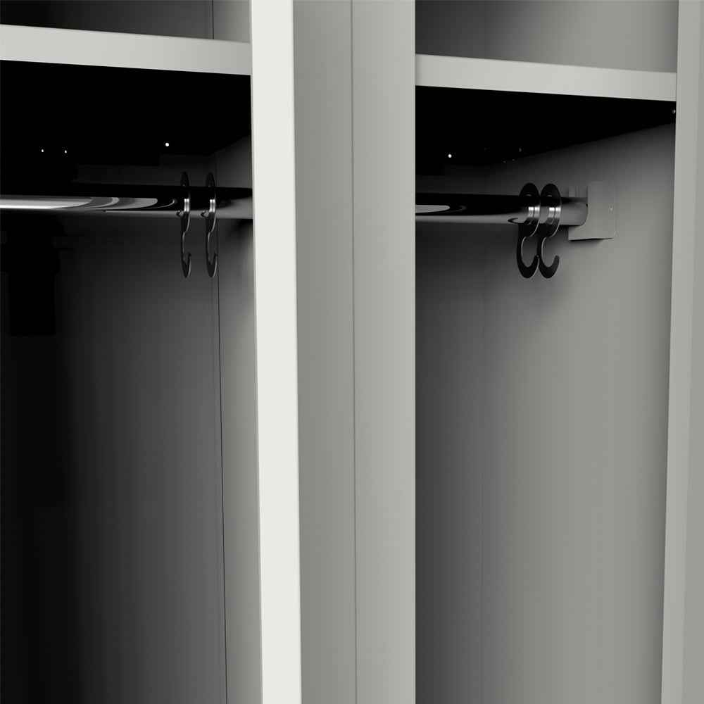 Pipe with hooks