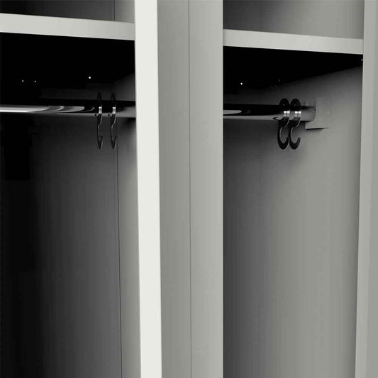 Pipe with hooks
